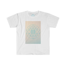 Lade das Bild in den Galerie-Viewer, Sri Yantra Unisex T-Shirt
